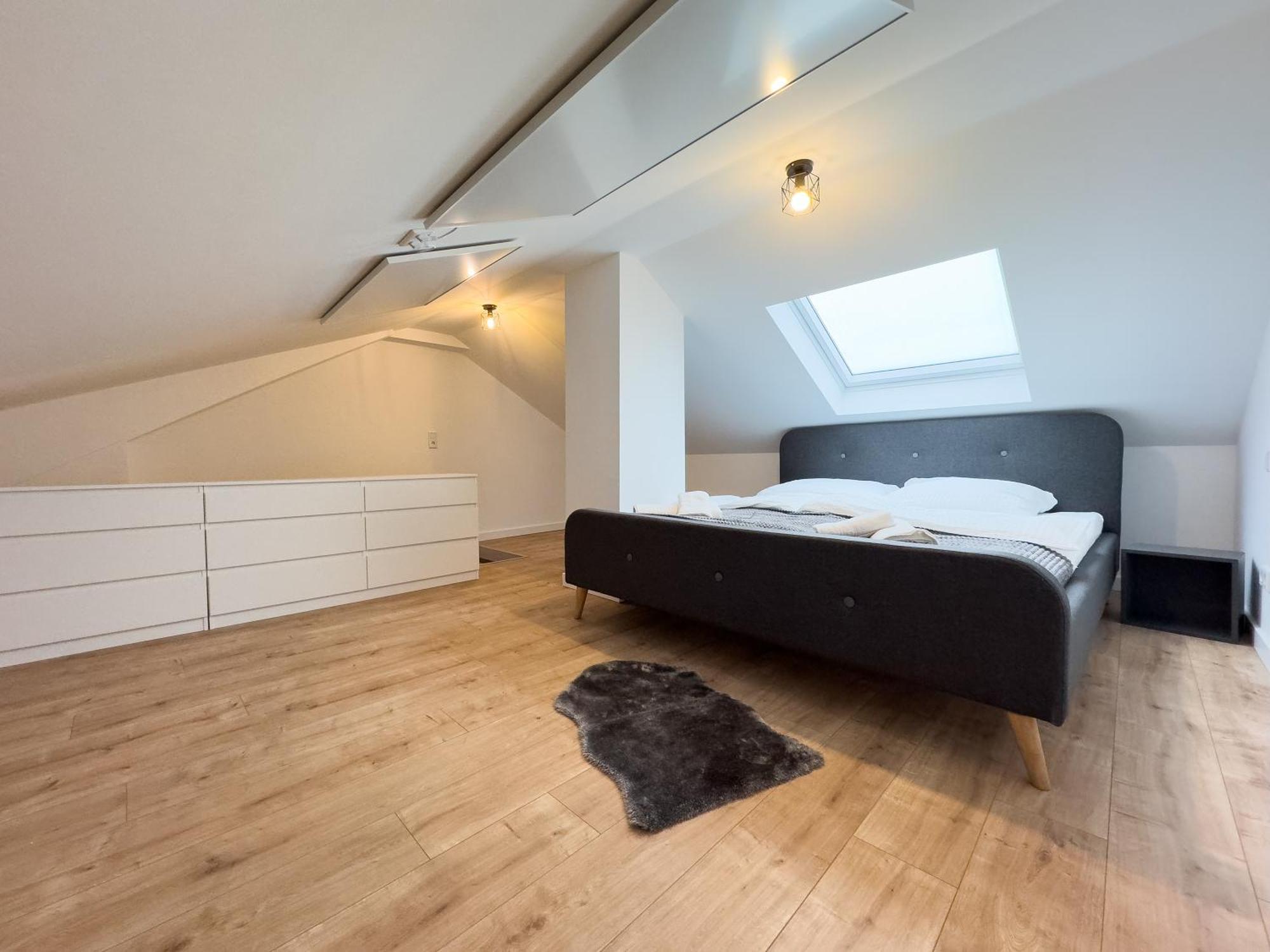 Klassen Apartments! Stadtnahes Ferienhaus* Mit Terrasse In Aulendorf * Fuer 6-8 Personen Экстерьер фото
